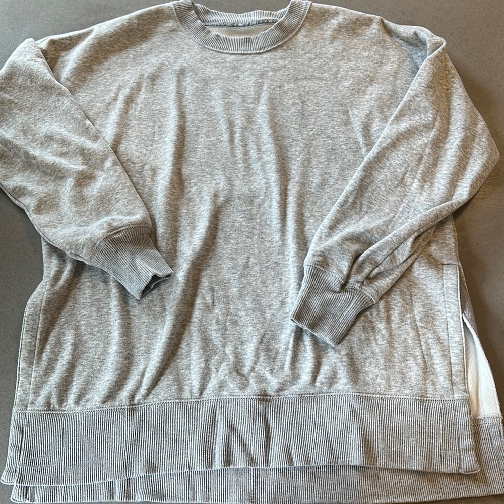 Aerie Oversized Heather Gray Crewneck Sweatshirt XS